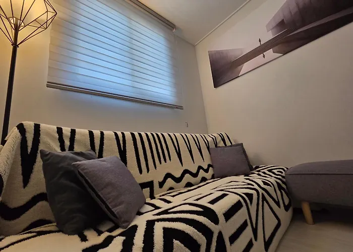 Apartamento Hongdaeㅣ5-star & Newㅣelevatorㅣbest Viewㅣvery Close Seul