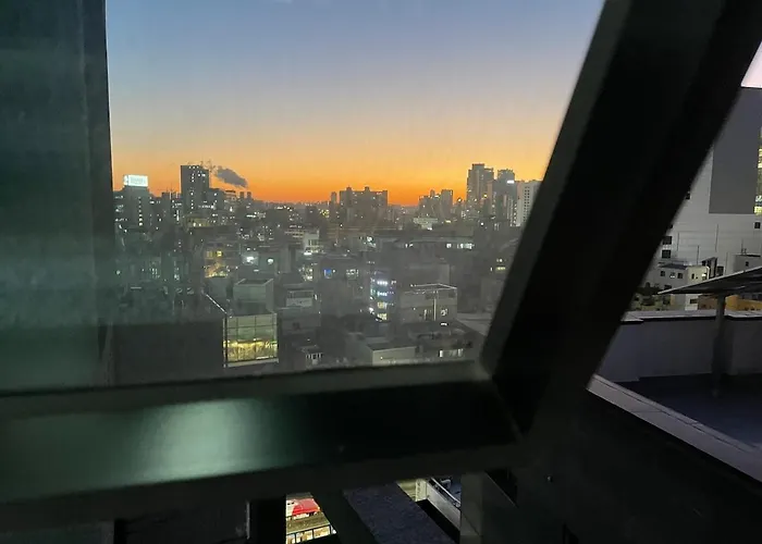 Hongdaeㅣ5-star & Newㅣelevatorㅣbest Viewㅣvery Close Seul