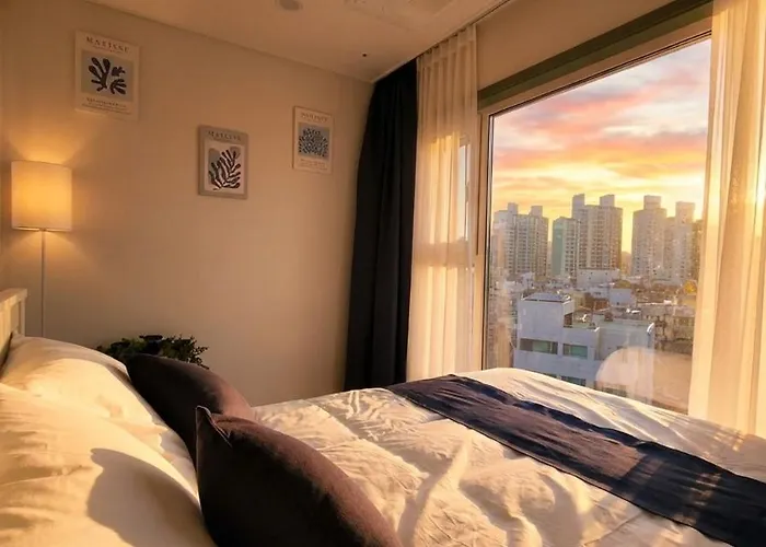 Hongdaeㅣ5-star & Newㅣelevatorㅣbest Viewㅣvery Close Apartamento