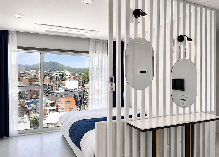 Hongdaeㅣ5-star & Newㅣelevatorㅣbest Viewㅣvery Close Apartamento Seul